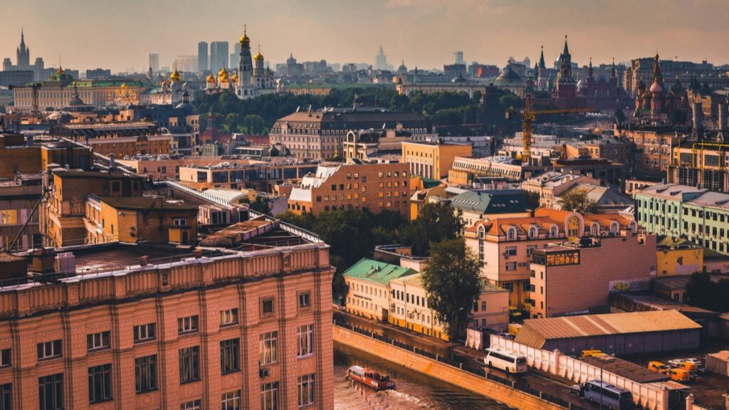 How North Macedonia Pinterest bloggers can collaborate with Poland advertisers in 2025