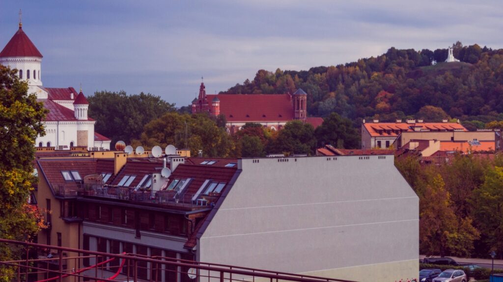 How North Macedonia Facebook bloggers can collaborate with Brazil advertisers in 2025