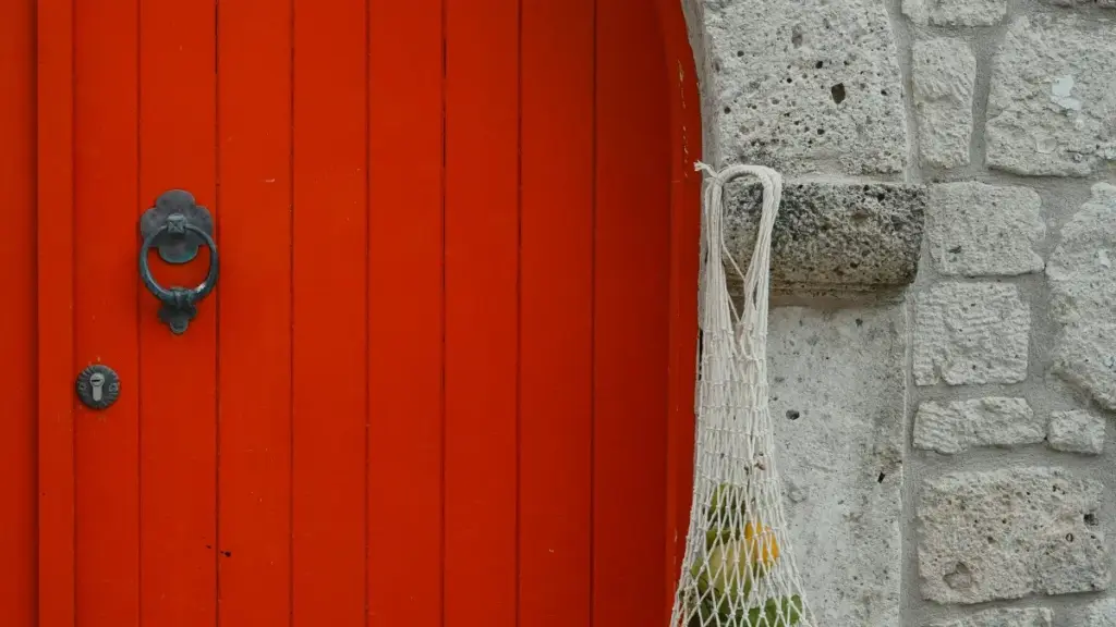 Практичен водич за огласувачи од Северна Македонија: како да ги пронајдете и ангажирате ливанските SoundCloud креатори за да стигнете до музички фанови преку creator content.