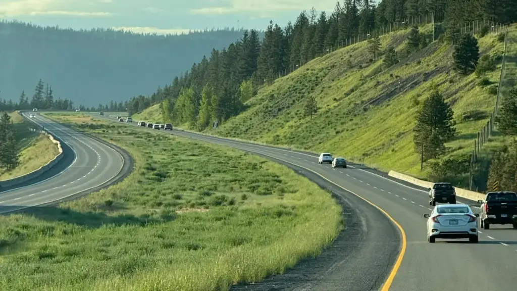 Практичен водич за креатори од Северна Македонија: конкретни тактики за да стигнете до литвански брендови на Instagram, договори, и клучни формати што продаваат.