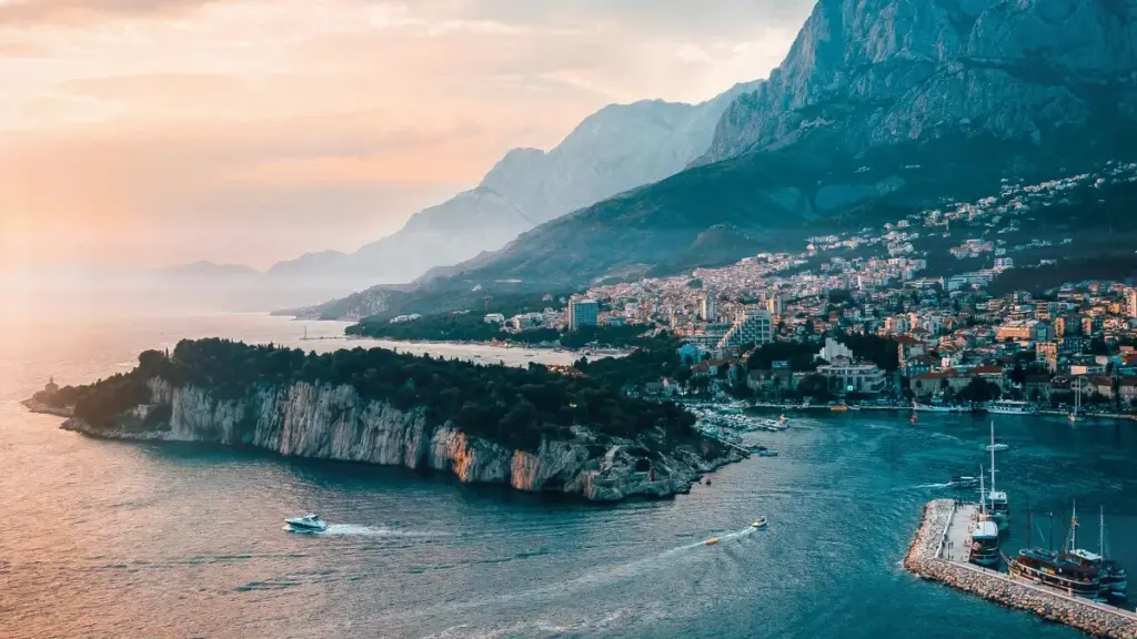 Практичен водич за македонски огласувачи: како да најдеш и верификуваш германски Twitter креатори за тестирање нови продукт-концепти, користејќи AI алатки и локални тактики.